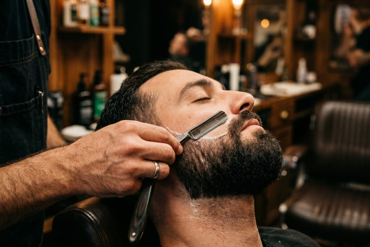 Straight razor detail work